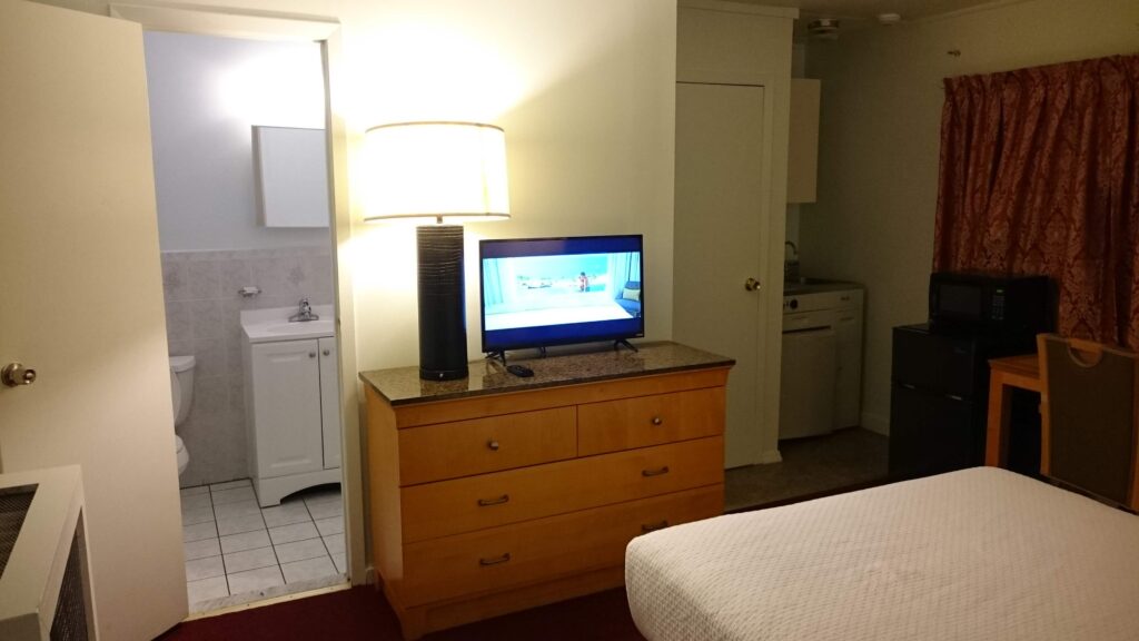 Room-108-P6
